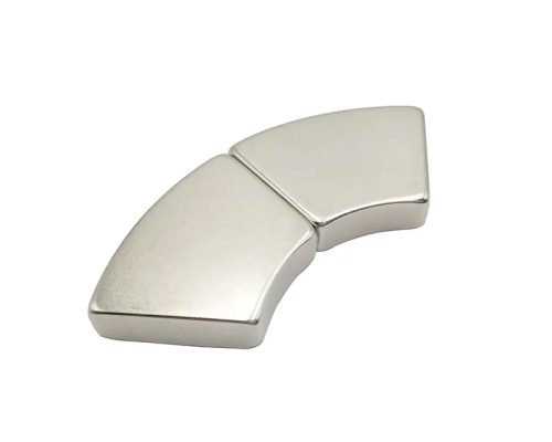 arc-neodymium-magnet-3